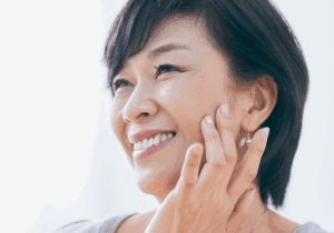 プレシアの手厚いサポートで前向きになる女性